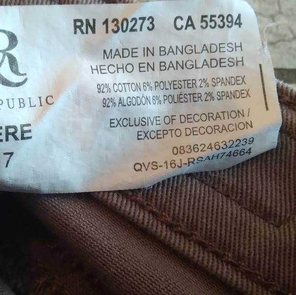 Nwot Rock & Republic colored denim - Picture 9 of 15